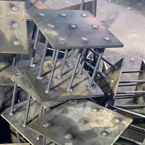 在确定南充预埋件位置时，需要考虑以下几点